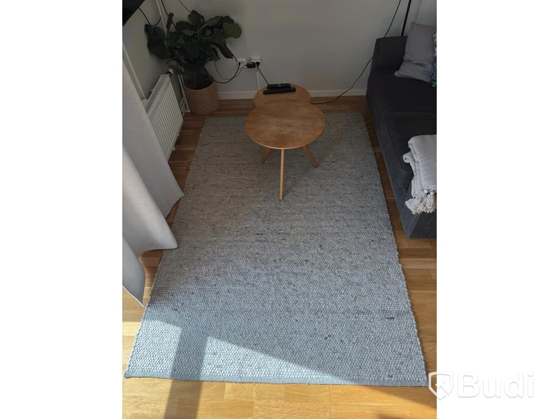 Inventarier till fullt möblerad tvårummare - se alla bilder för komplett innehåll