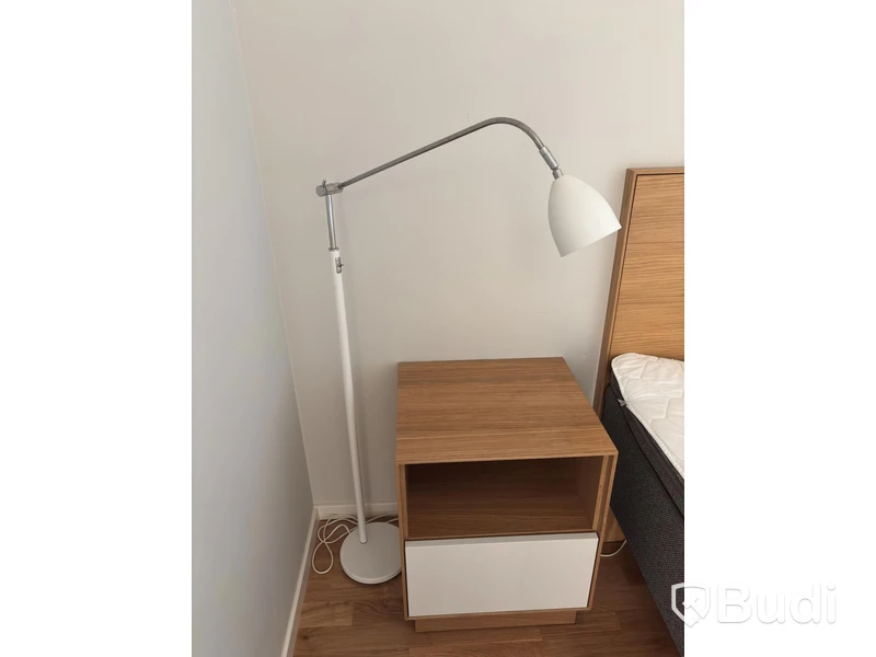 Inventarier till fullt möblerad tvårummare - se alla bilder för komplett innehåll