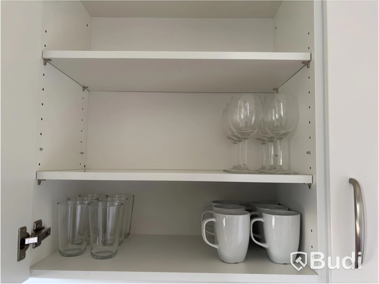 Contents of a fully furnished one-bedroom apartment - see all photos for complete contents