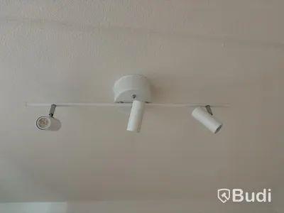 Inventarier till fullt möblerad tvårummare - se alla bilder för komplett innehåll