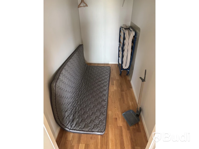 Inventarier till fullt möblerad trerummare - se alla bilder för komplett innehåll