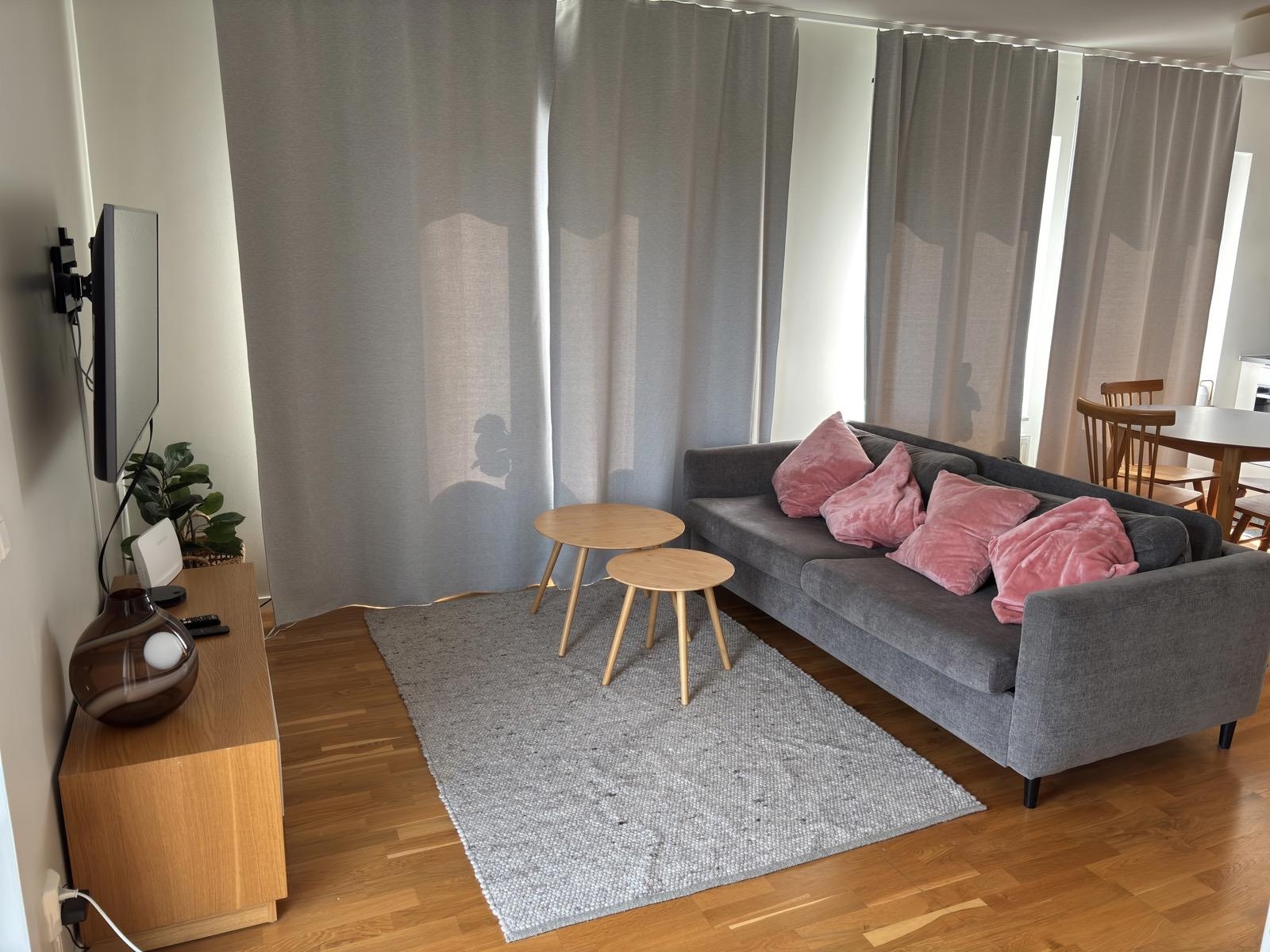 Inventarier till fullt möblerad trerummare - se alla bilder för komplett innehåll