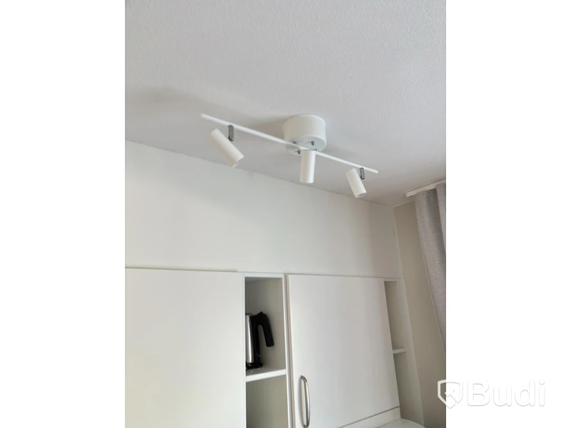 Contents of a fully furnished three-room apartment - see all images for the complete contents
