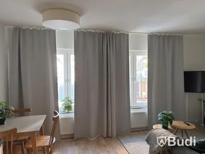 Inventarier till fullt möblerad enrummare - se alla bilder för komplett innehåll
