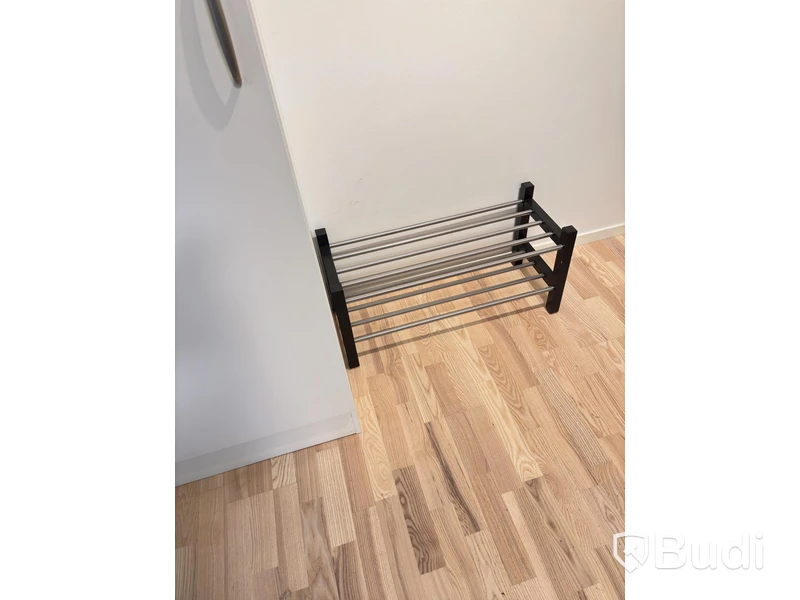 Inventarier till fullt möblerad tvårummare - se alla bilder för komplett innehåll