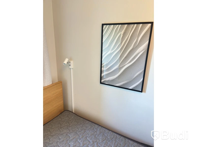 Contents of a fully furnished three-room apartment - see all images for complete contents