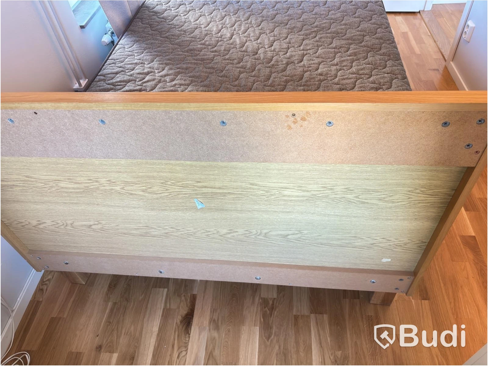 Contents of a fully furnished three-room apartment - see all images for complete contents