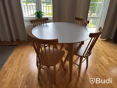 Contents of a fully furnished three-room apartment - see all photos for everything included