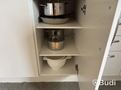 Inventarier till fullt möblerad trerummare - se alla bilder för komplett innehåll