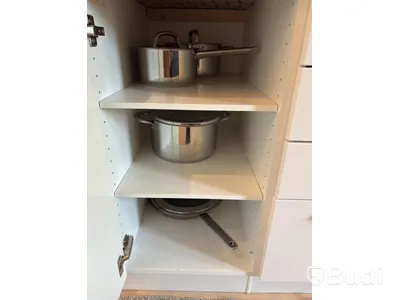 Inventarier till fullt möblerad trerummare - se alla bilder för komplett innehåll