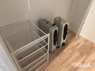Inventarier till fullt möblerad trerummare - se alla bilder för komplett innehåll