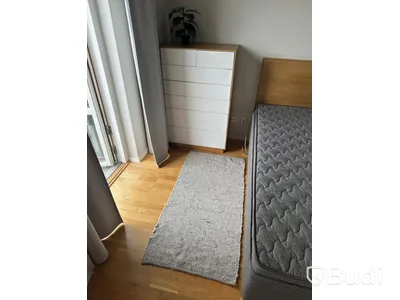 Inventarier till fullt möblerad enrummare - se alla bilder för komplett innehåll