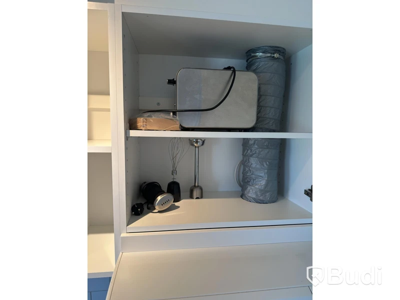 Inventarier till fullt möblerad trerummare - se alla bilder för komplett innehåll