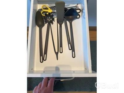 Inventarier till fullt möblerad trerummare - se alla bilder för komplett innehåll