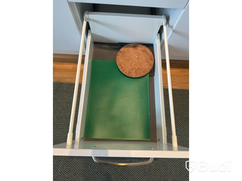 Inventarier till fullt möblerad trerummare - se alla bilder för komplett innehåll