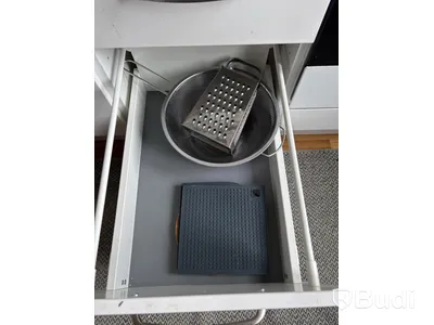 Inventarier till fullt möblerad trerummare - se alla bilder för komplett innehåll