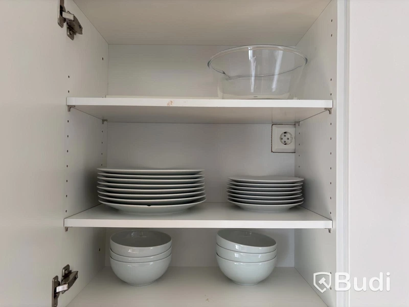 Inventarier till fullt möblerad trerummare - se alla bilder för komplett innehåll