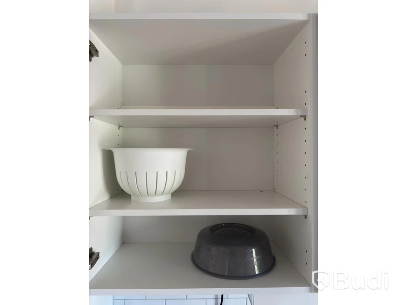 Inventarier till fullt möblerad fyrrummare - se alla bilder för komplett innehåll