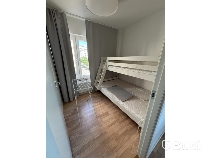 Inventarier till fullt möblerad fyrrummare - se alla bilder för komplett innehåll