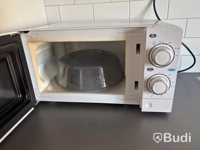 Inventarier till fullt möblerad fyrrummare - se alla bilder för komplett innehåll