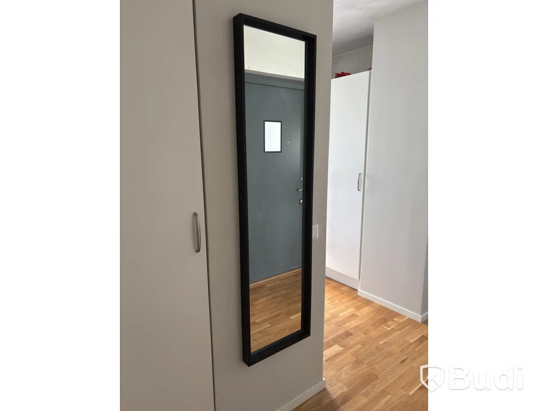 Inventarier till fullt möblerad fyrrummare - se alla bilder för komplett innehåll