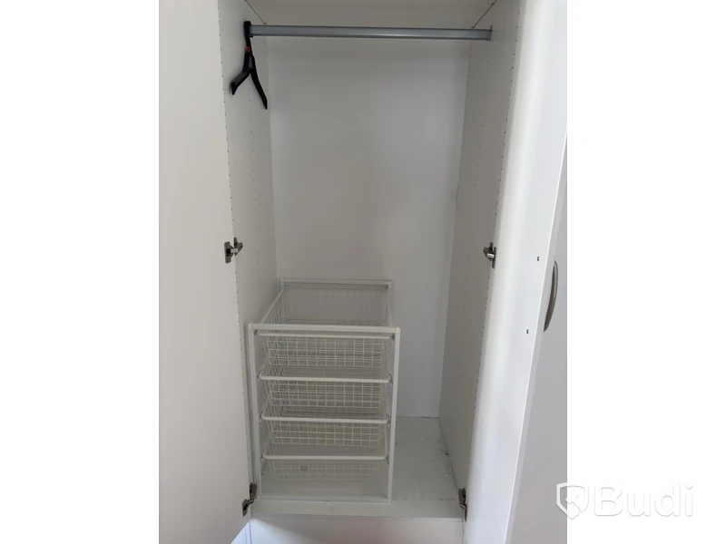 Inventarier till fullt möblerad fyrrummare - se alla bilder för komplett innehåll