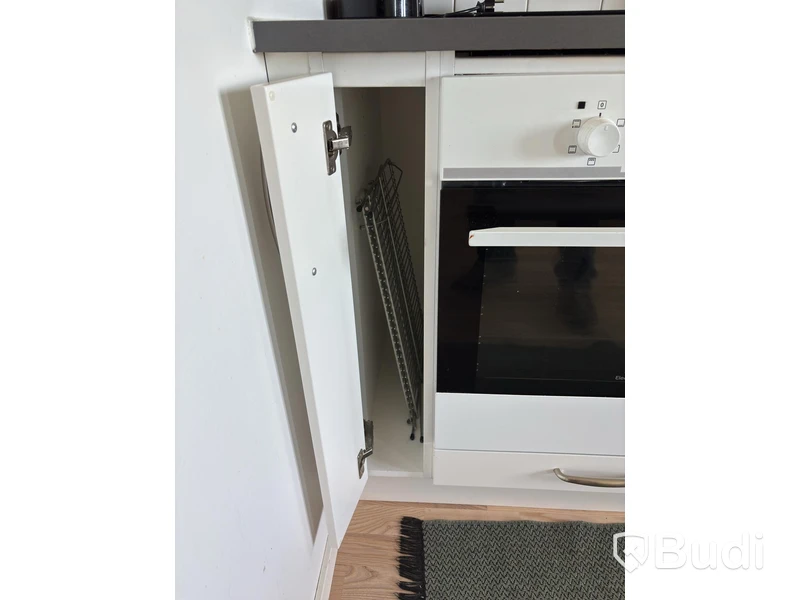 Inventarier till fullt möblerad trerummare - se alla bilder för komplett innehåll