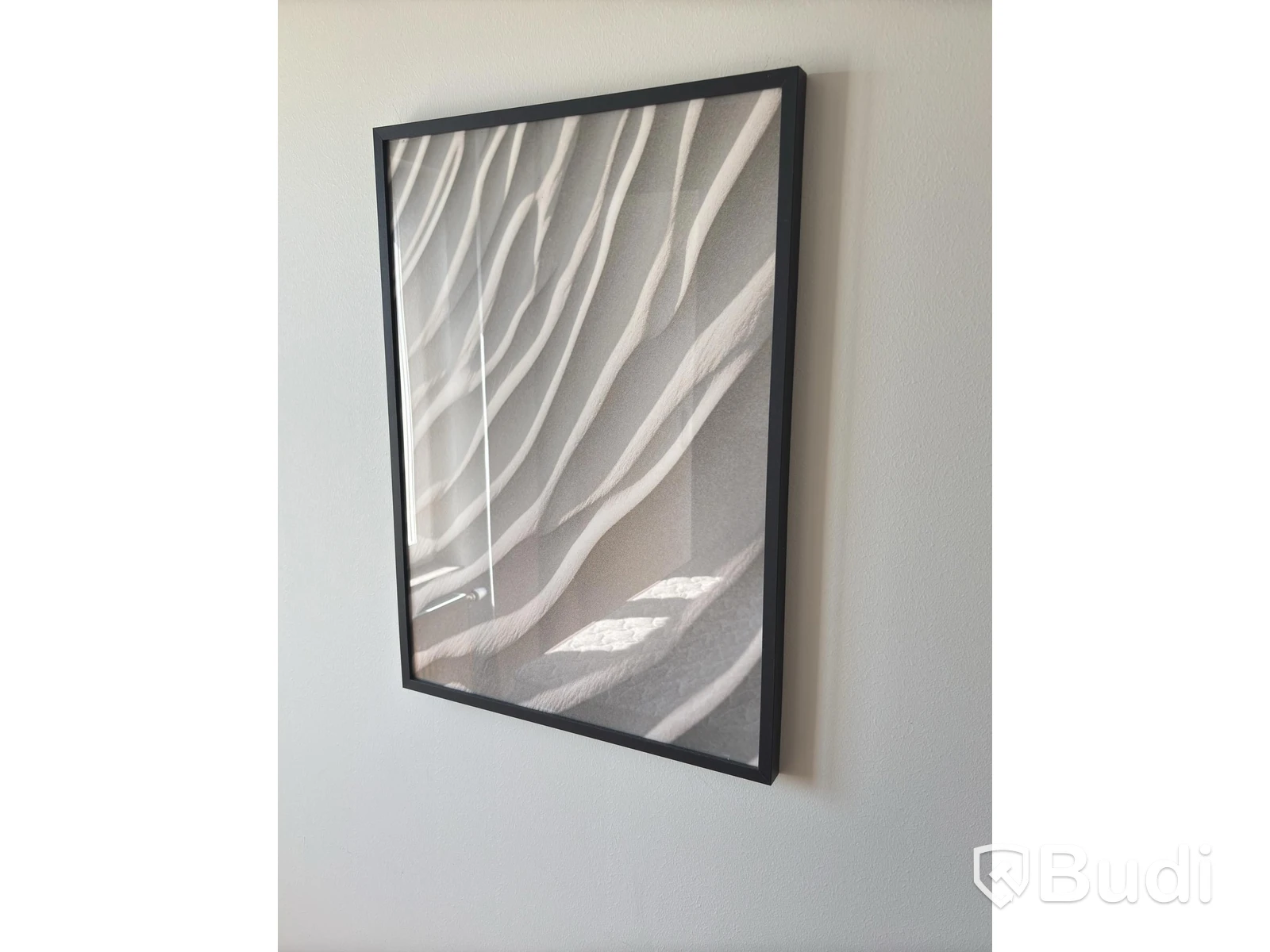 Contents of a fully furnished three-room apartment - see all photos for full contents