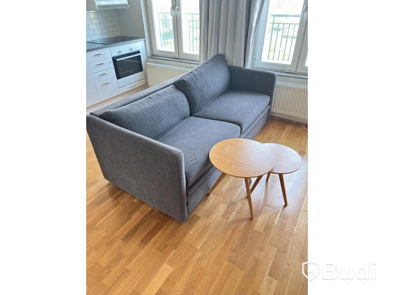 Contents of a fully furnished three-room apartment - see all photos for full contents