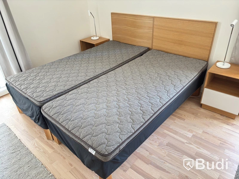 Contents of a fully furnished four-room apartment - see all images for complete contents