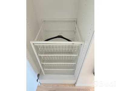 Contents of a fully furnished four-room apartment - see all images for complete contents
