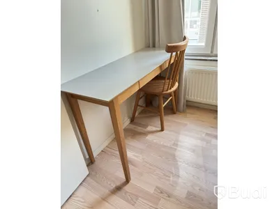 Contents of a fully furnished four-room apartment - see all images for complete contents