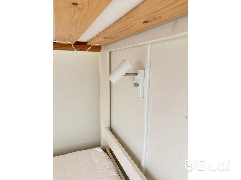 Contents of a fully furnished four-room apartment - see all images for complete contents