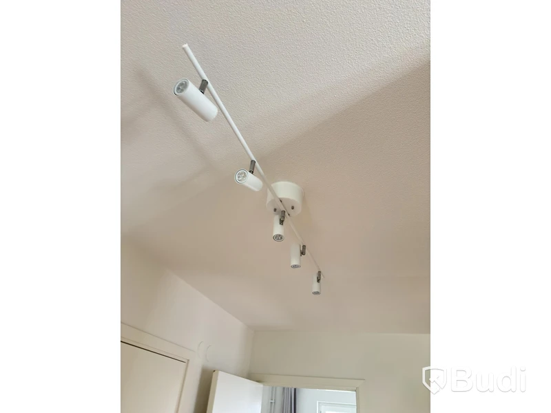 Contents of a fully furnished four-room apartment - see all images for complete contents