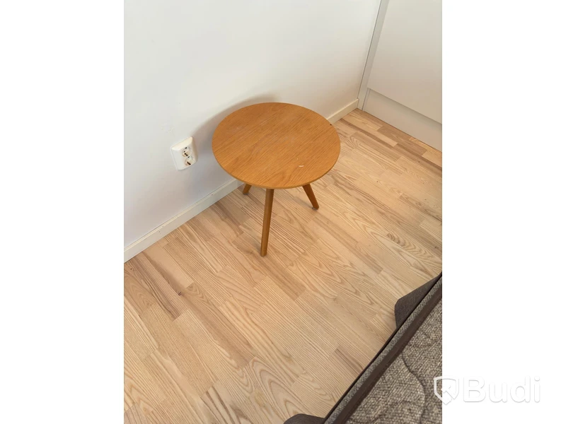 Inventarier till fullt möblerad trerummare - se alla bilder för komplett innehåll