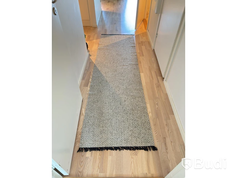 Inventarier till fullt möblerad trerummare - se alla bilder för komplett innehåll