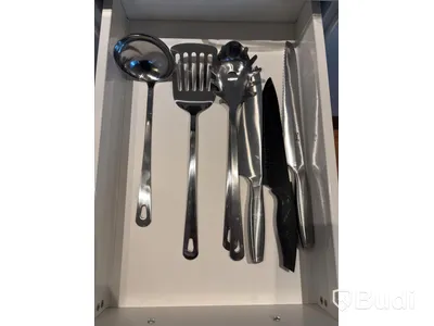 Inventarier till fullt möblerad tvårummare - se alla bilder för komplett innehåll