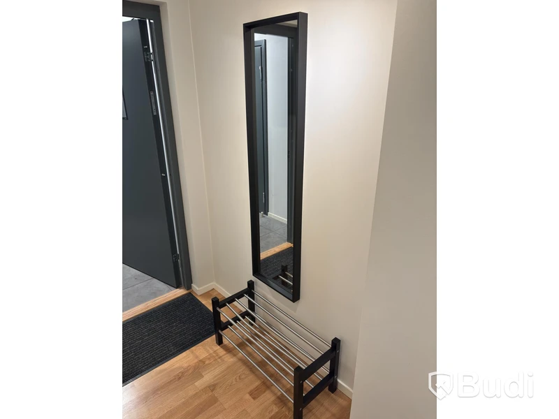 Inventarier till fullt möblerad tvårummare - se alla bilder för komplett innehåll