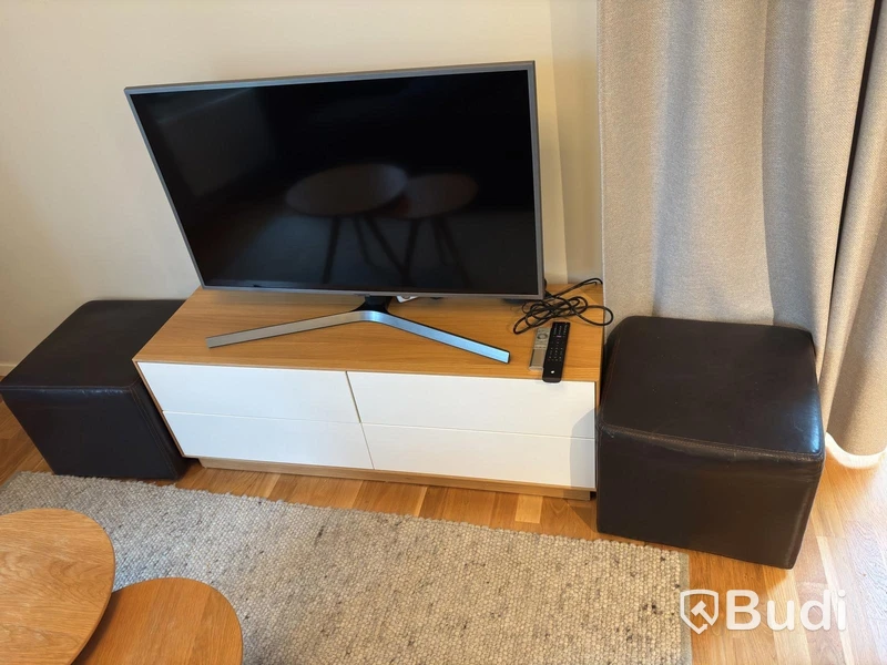 Inventarier till fullt möblerad tvårummare - se alla bilder för komplett innehåll