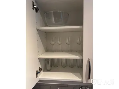 Inventarier till fullt möblerad tvårummare - se alla bilder för komplett innehåll