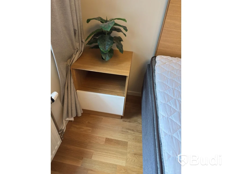 Inventarier till fullt möblerad tvårummare - se alla bilder för komplett innehåll