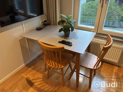 Inventarier till fullt möblerad tvårummare - se alla bilder för komplett innehåll