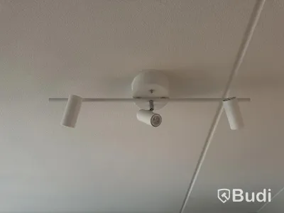 Inventarier till fullt möblerad tvårummare - se alla bilder för komplett innehåll