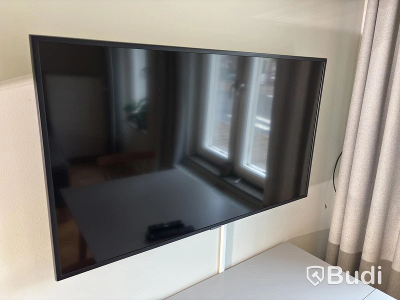 Inventarier till fullt möblerad enrummare - se alla bilder för komplett innehåll