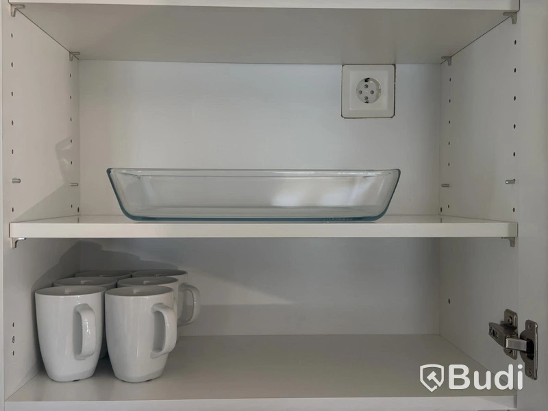 Inventarier till fullt möblerad tvårummare - se alla bilder för komplett innehåll