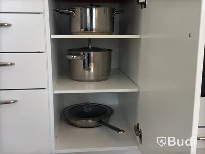 Inventarier till fullt möblerad tvårummare - se alla bilder för komplett innehåll