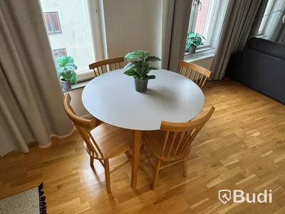 Inventarier till fullt möblerad tvårummare - se alla bilder för komplett innehåll