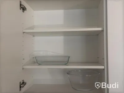 Inventarier till fullt möblerad tvårummare - se alla bilder för komplett innehåll