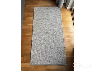 Inventarier till fullt möblerad enrummare - se alla bilder för komplett innehåll