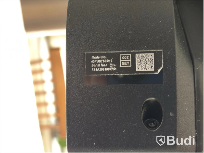 Inventarier till fullt möblerad enrummare - se alla bilder för komplett innehåll
